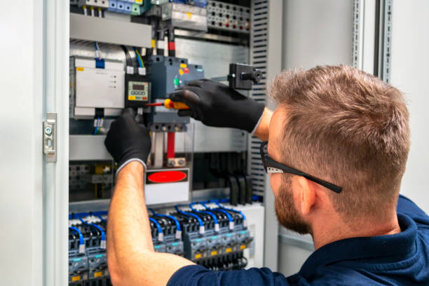 Best 24-Hour Electrician  in Silver Lake, FL