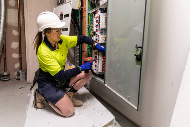 Affordable Emergency Electrician in Silver Lake, FL